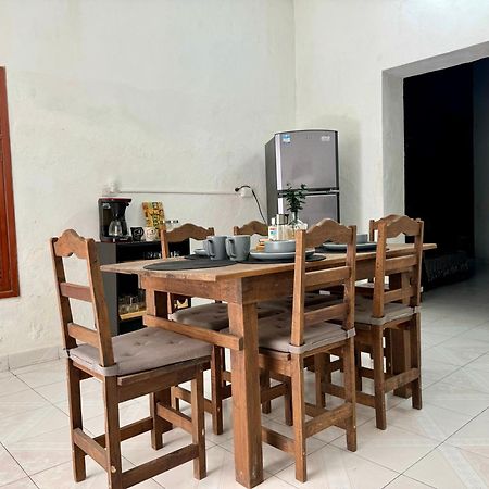 Casita Azul Colonial En El Centro De Merida. المظهر الخارجي الصورة