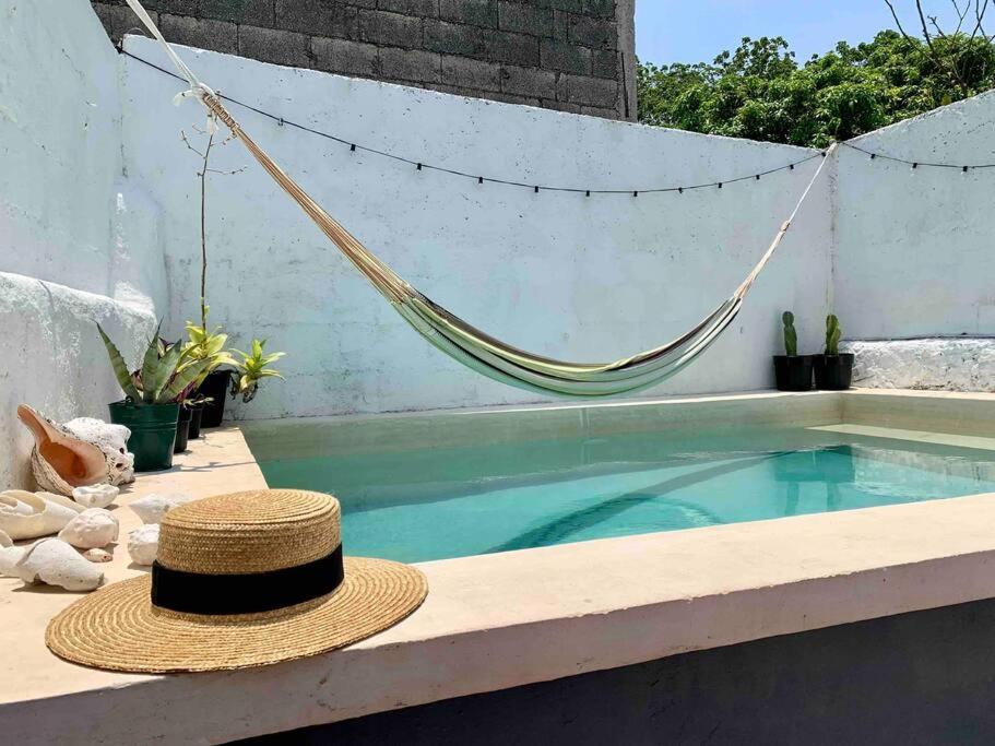 Casita Azul Colonial En El Centro De Merida. المظهر الخارجي الصورة
