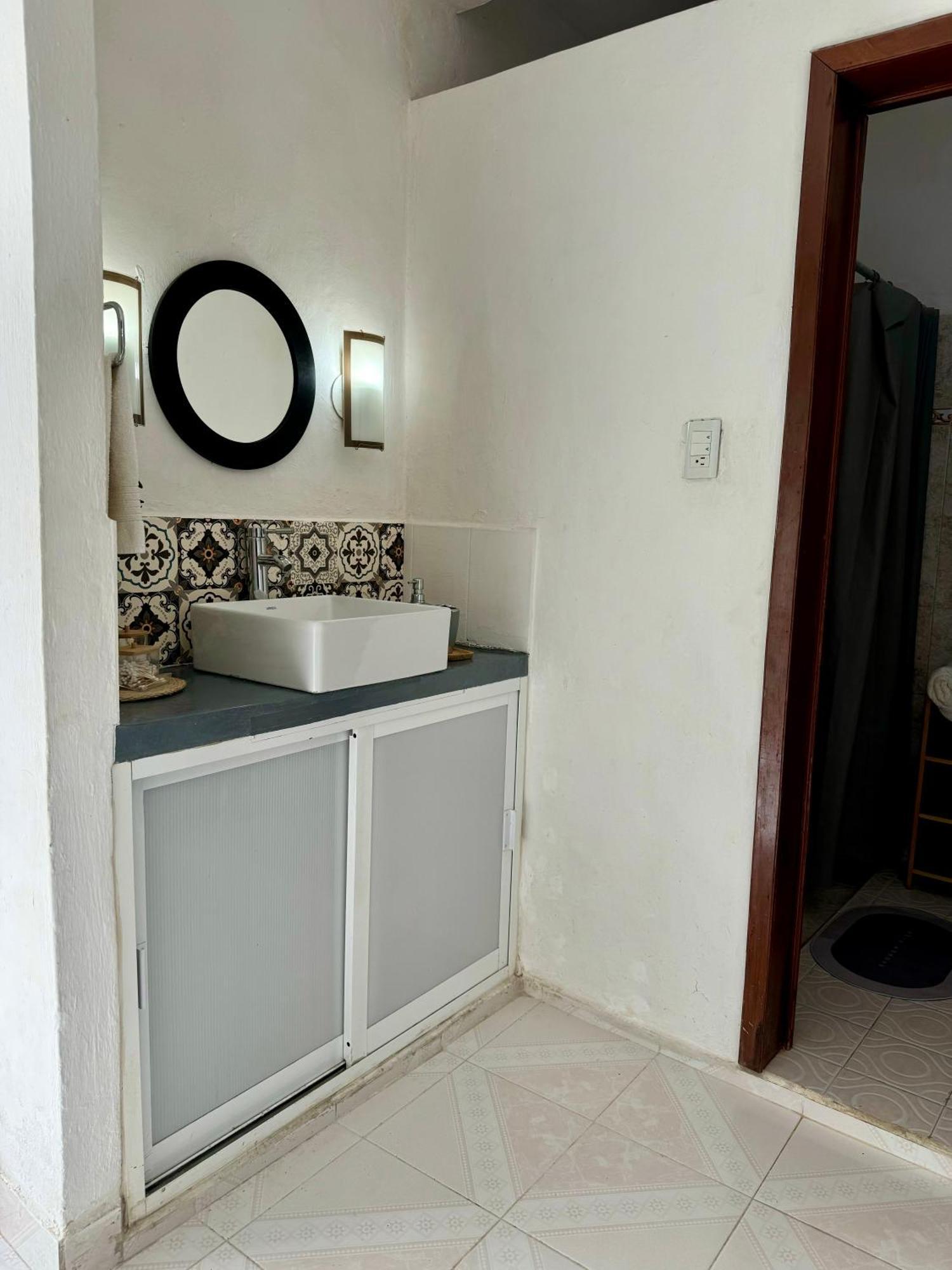 Casita Azul Colonial En El Centro De Merida. المظهر الخارجي الصورة