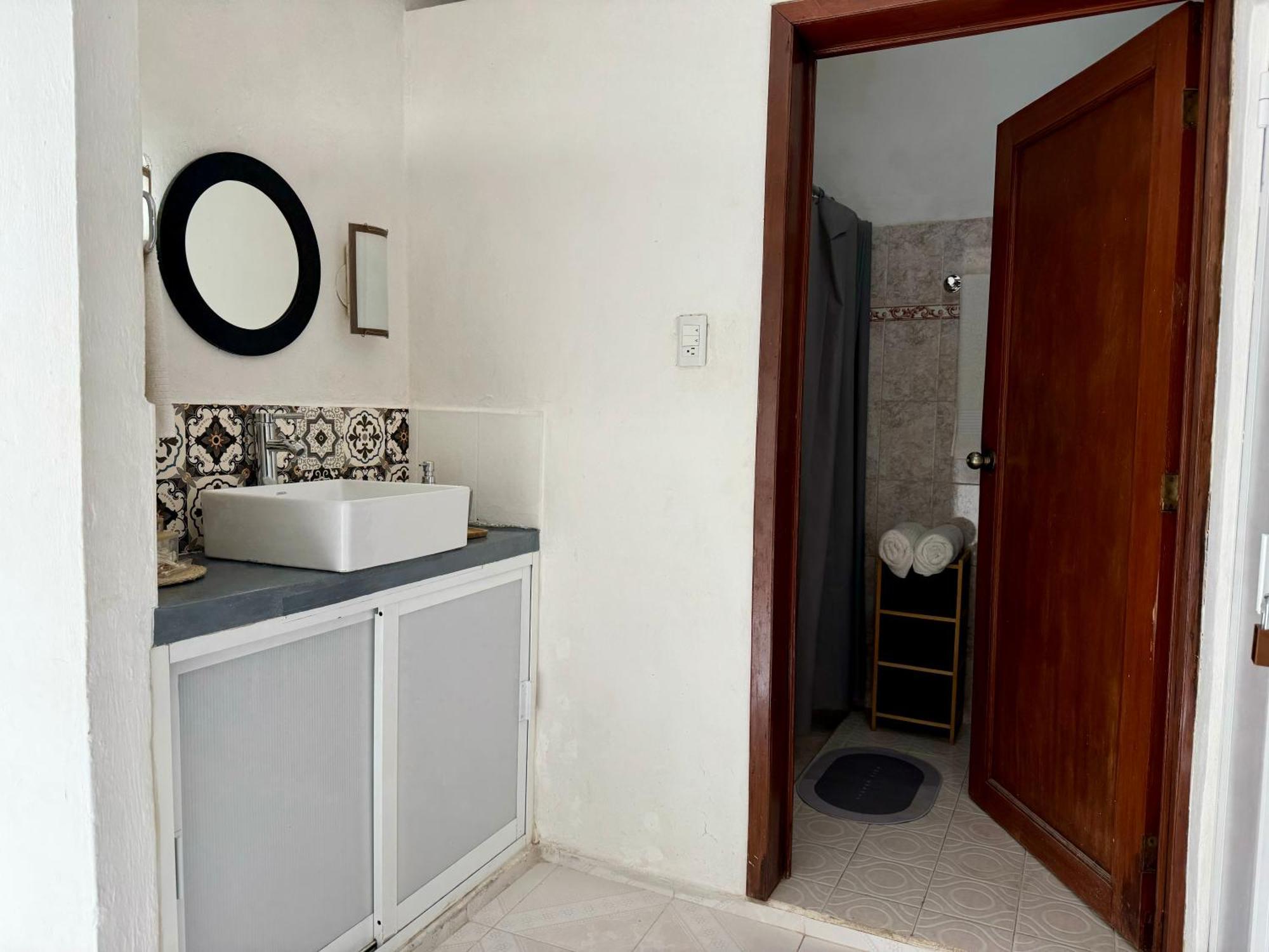 Casita Azul Colonial En El Centro De Merida. المظهر الخارجي الصورة